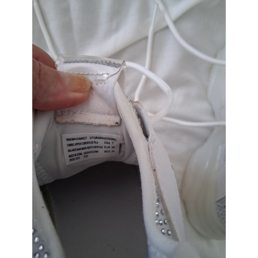 Madden NYC Women's Size 7 Rhinestone Athletic Sneakers NEW! - Picture 7 of 8
